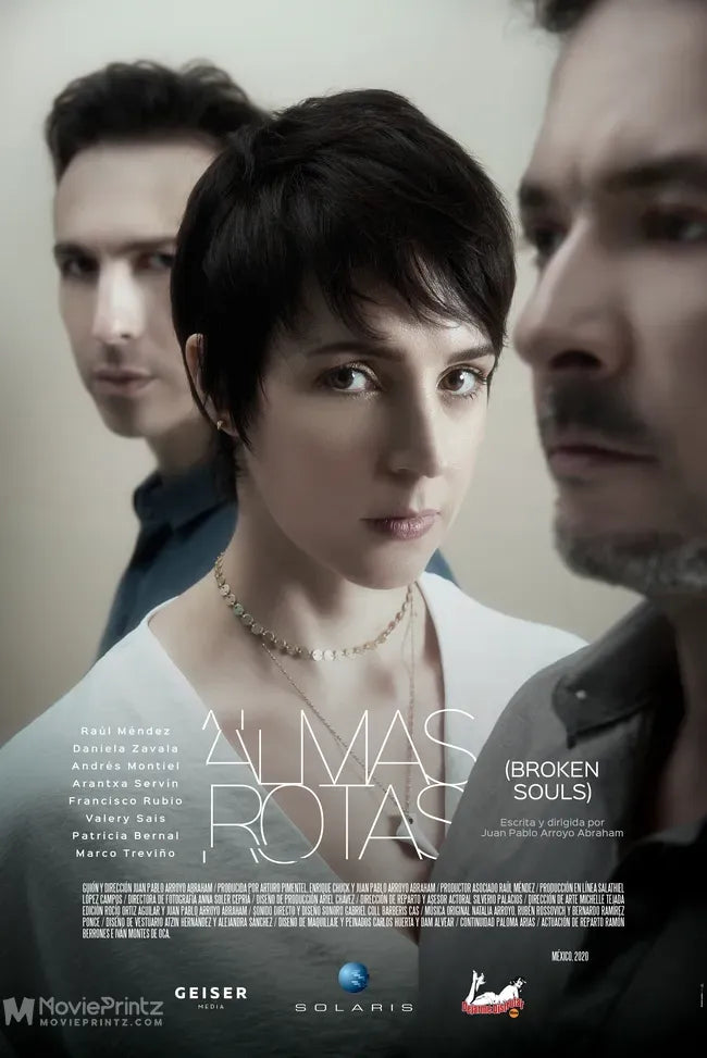 Almas Rotas Poster